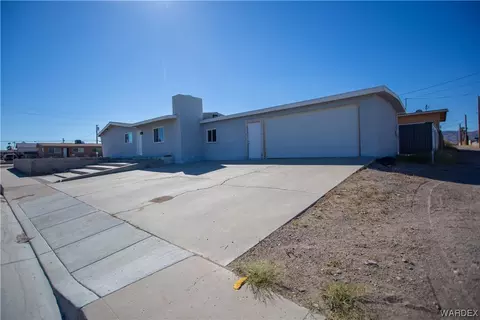 2001 Rio Vista St, Needles, CA 92363 photo 1