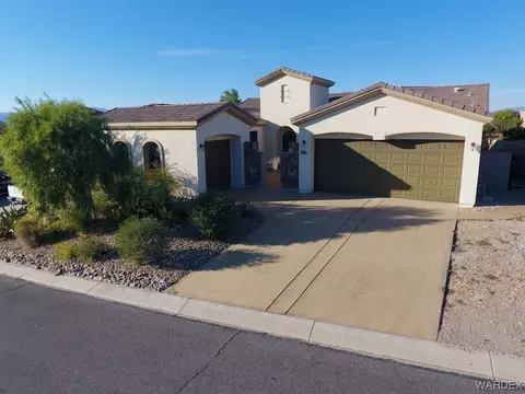 3119 Esmerelda Dr, Bullhead City, AZ 86429