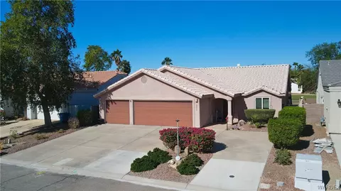 2005 E Desert Palms Dr, Fort Mohave, AZ 86426