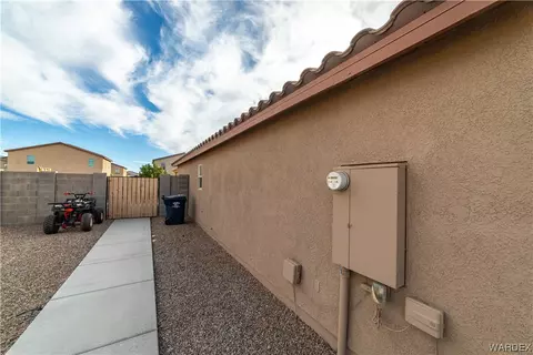 3694 E Koval Dr, Kingman, AZ 86409 photo 8