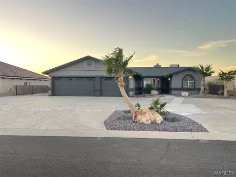 3401 Sundance Dr, Bullhead City, AZ 86429