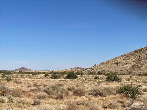 2 E 23 E Rambo Rd, Kingman, AZ 86409 photo 6