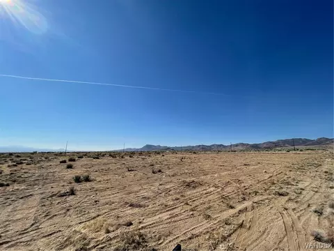 2 E 23 E Rambo Rd, Kingman, AZ 86409 photo 12