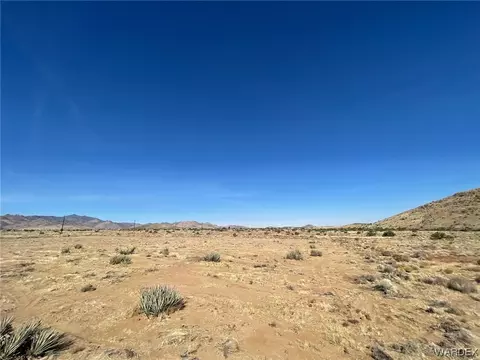 2 E 23 E Rambo Rd, Kingman, AZ 86409 photo 9
