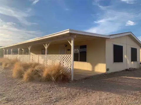 1744 Taylor Rd, Bullhead City, AZ 86442