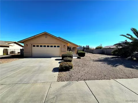 3752 Prairie View Dr, Kingman, AZ 86409