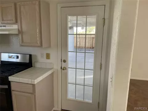 2375 E Willowleaf Dr, Mohave Valley, AZ 86440 photo 8