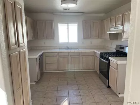 2375 E Willowleaf Dr, Mohave Valley, AZ 86440 photo 13