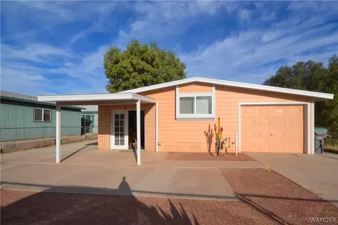 583 E A St, Mohave Valley, AZ 86440 photo 3
