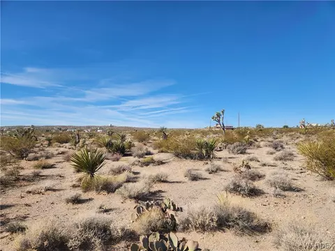 845 E Supai Dr, Meadview, AZ 86444 photo 5