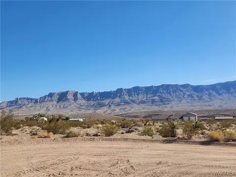845 E Supai Dr, Meadview, AZ 86444 photo 3