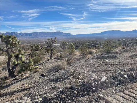 1995 W Promontory Dr, Meadview, AZ 86444