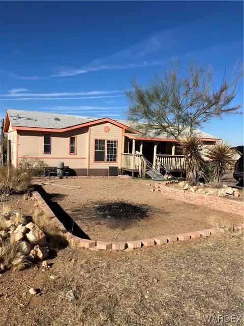 3277 N Klondyke Rd, Golden Valley, AZ 86413