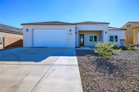 2204 E Twins Dr, Fort Mohave, AZ 86426