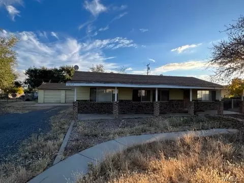 3072 E Packard Ave, Kingman, AZ 86409