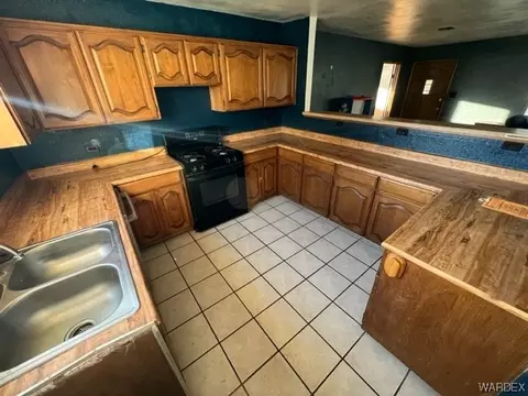 3072 E Packard Ave, Kingman, AZ 86409 photo 5