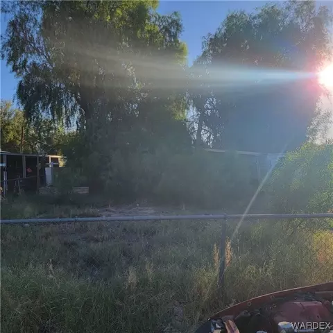 10542 S Zinc Ln, Mohave Valley, AZ 86440