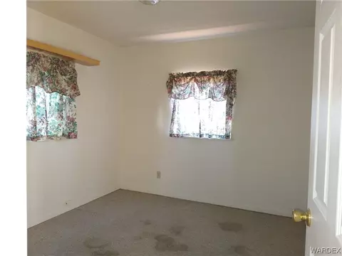 3669 E Dove Ln, Kingman, AZ 86409 photo 5