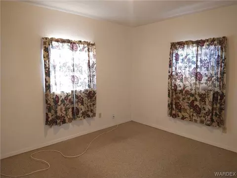 3669 E Dove Ln, Kingman, AZ 86409 photo 9
