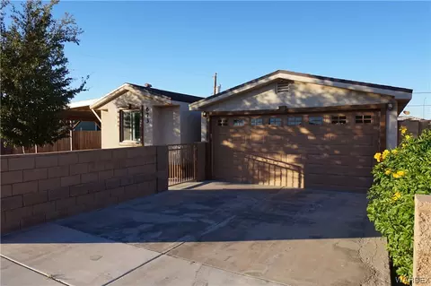 673 Mimoa Trl, Bullhead City, AZ 86442