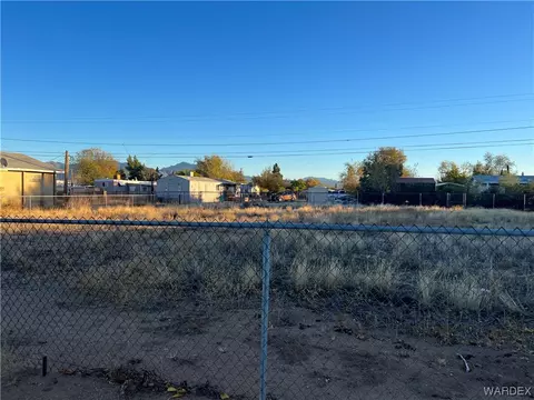 3138 E Leroy Ave, Kingman, AZ 86409