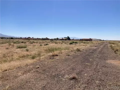 10264 N Dome Rock Dr, Kingman, AZ 86401