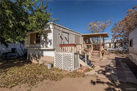 2745 E Snavely Ave, Kingman, AZ 86409