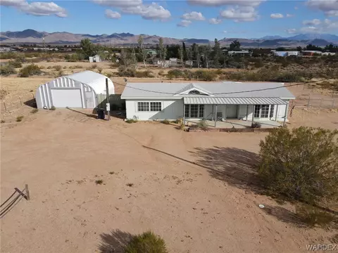 3482 Lakeside Rd, Golden Valley, AZ 86413