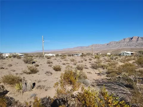 1165 E Mohawk Dr, Meadview, AZ 86444 photo 2