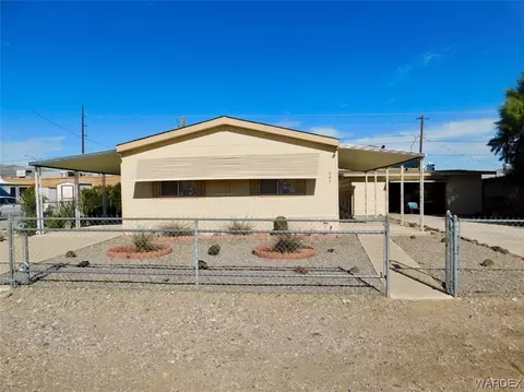 945 Sea Spray Dr, Bullhead City, AZ 86442