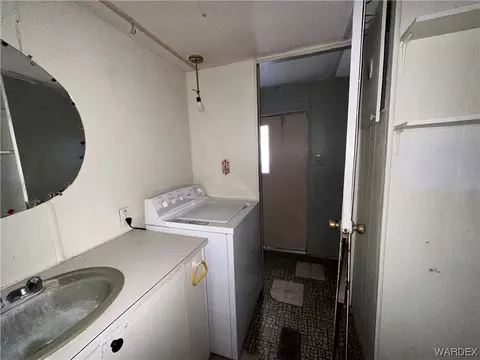 2285 E Packard Ave, Kingman, AZ 86409 photo 21
