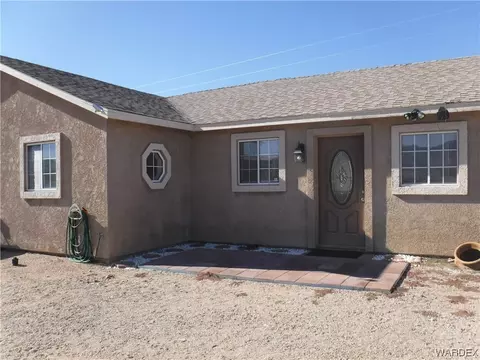 29895 N Surf Spray Dr, Meadview, AZ 86444