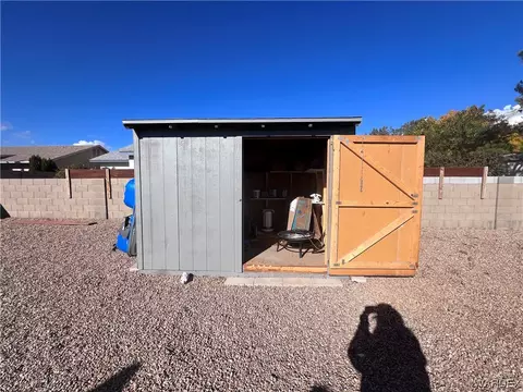 2193 E Mcvicar Ave, Kingman, AZ 86409 photo 13