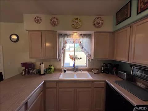 2193 E Mcvicar Ave, Kingman, AZ 86409 photo 32