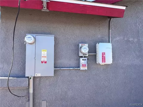 2193 E Mcvicar Ave, Kingman, AZ 86409 photo 4