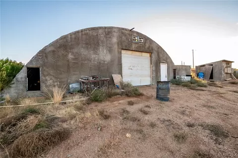 Exterior - 10001 E Hwy 66, Hackberry, AZ 86411 photo 25 of 37