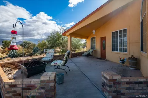 Exterior - 10001 E Hwy 66, Hackberry, AZ 86411 photo 11 of 37