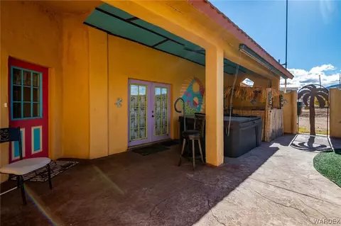 Exterior - 10001 E Hwy 66, Hackberry, AZ 86411 photo 18 of 37