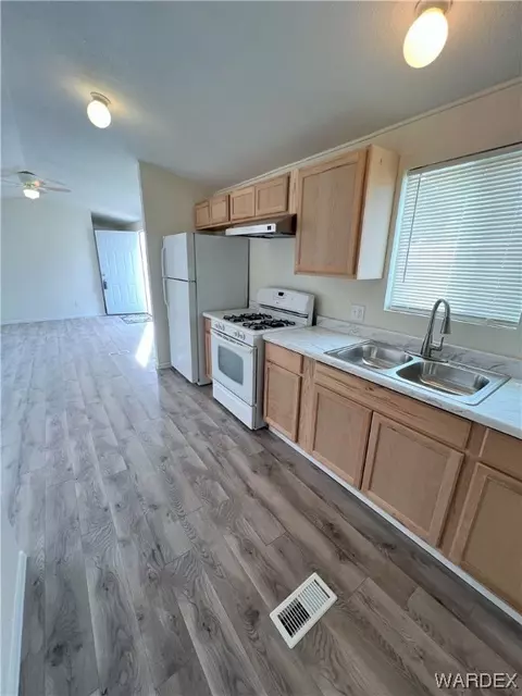 2455 E John L Ave, Kingman, AZ 86409 photo 8