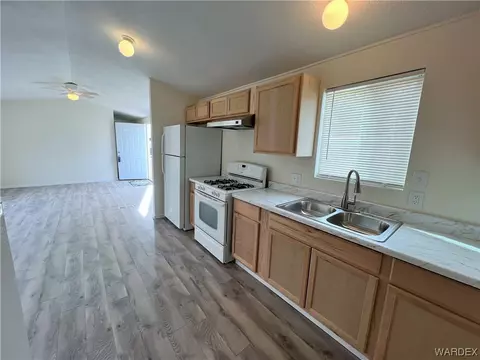 2455 E John L Ave, Kingman, AZ 86409 photo 7