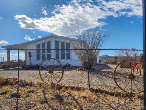 29825 N Ives Dr, Meadview, AZ 86444