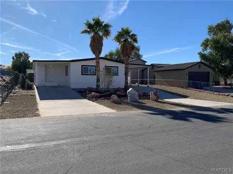 1632 Nottingham Dr, Bullhead City, AZ 86442