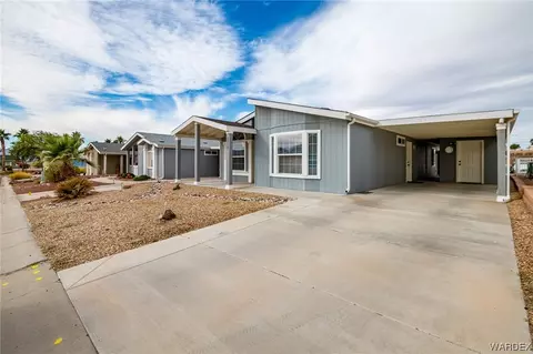 2517 Hillcrest Park Dr, Bullhead City, AZ 86429