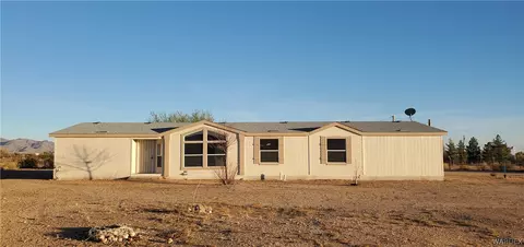 4181 N Cove Rd, Golden Valley, AZ 86413