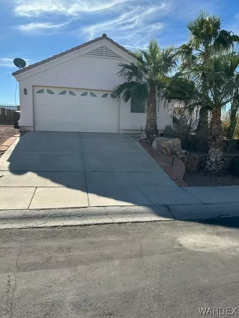 2214 Bonanza Ct, Bullhead City, AZ 86442