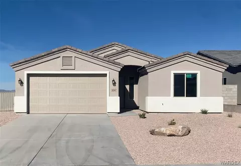 3287 Whitehead Ave, Kingman, AZ 86401