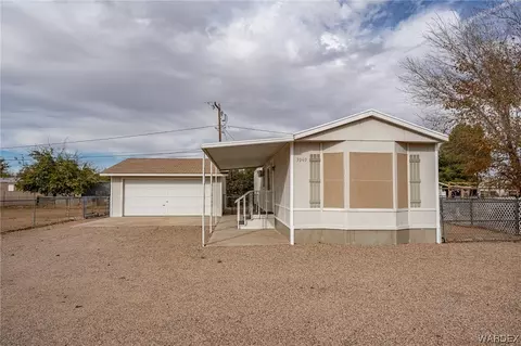 3949 E Shaeffer Ave, Kingman, AZ 86409