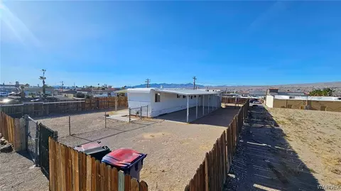 1691 Turquoise Rd, Bullhead City, AZ 86442