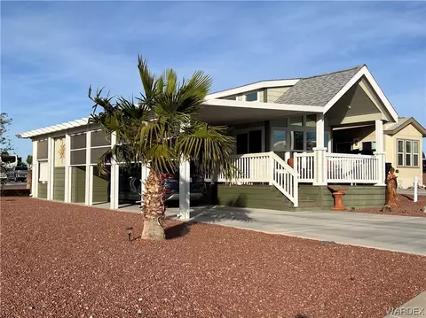 2333 Monterrey Ln, Bullhead City, AZ 86442
