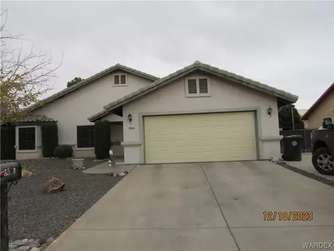 3960 N Eagle Rock Rd, Kingman, AZ 86409